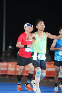 BIB: 44127, 198, 421
                            <button type="button" onclick="openModal(19769036)" class="btn btn-primary btn-sm float-right btn-popup" data-toggle="modal" data-target=".modal-high-quality">
                        <i class="fas fa-shopping-cart"></i> Add to Cart
                    </button>
                                            <button type="button" onclick="isThisMe(19769036, true)" class="btn btn-success btn-sm float-right btn-popup btn-isme hidden" data-toggle="tooltip" data-placement="bottom" title="นี่คือรูปของคุณใช่ไหม คลิกที่นี่เพื่อเอาเข้าอัลบั้ม">
                        <i class="fas fa-plus"></i> Add to album
                    </button>
                    <button type="button" onclick="isThisMe(19769036, false)" class="btn btn-warning btn-sm float-right btn-popup btn-isnotme hidden">
                        <i class="fas fa-ban"></i> Remove from album
                    </button>